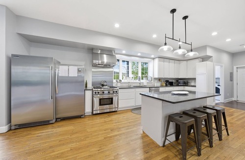 Greenwood Lake House | Lakefront | Hot Tub Game Room Sleeps 10