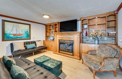 Southmont House | Lakefront, Hot tub, Theater Game w/Private Dock