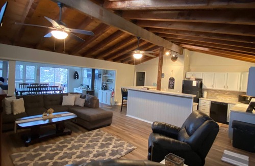 Eucha House | Lakefront-HotTub-Covered Boat Dock-Amazing Patio-Quiet Cove-RELAXING!