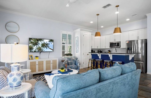 Cinnamon Shore House | Lakefront House in Cinnamon Shore w/Access to Pools & Other Amenities!