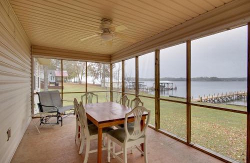 Cross Hill House | Lakefront House w/Boat Ramp, Dock & Sunset Views!
