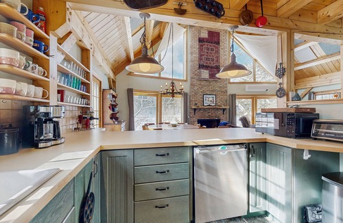 Ludlow House | Lakefront house w/mountain views, waterfront, gameroom, gym, a/c, w/d