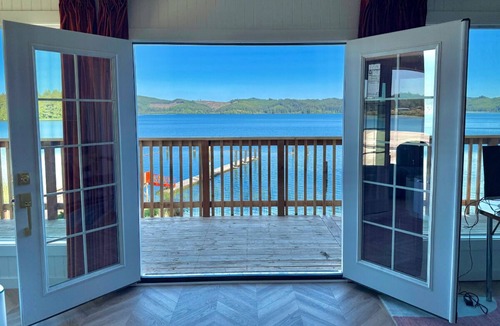 Dunes City House | Lakefront House w/Panoramic Views, Balcony & Dock