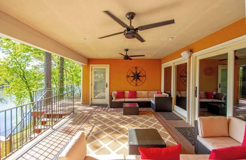 Mid America House | Lakefront House with Hot Tub, Dock, Game Room