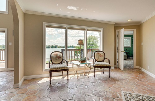 Nassau Bay House | Lakefront Houston House - 1 Mi to Space Center!