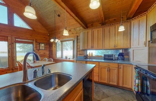 North Hero House | Lakefront Island Escape with Private Beach