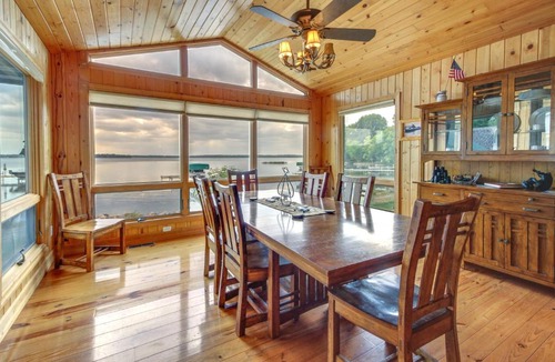 Isle House | Lakefront Isle Escape w/Dock + Fire Pit!