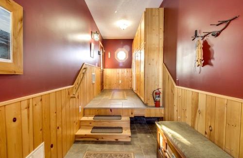 Isle House | Lakefront Isle Escape w/Dock + Fire Pit!