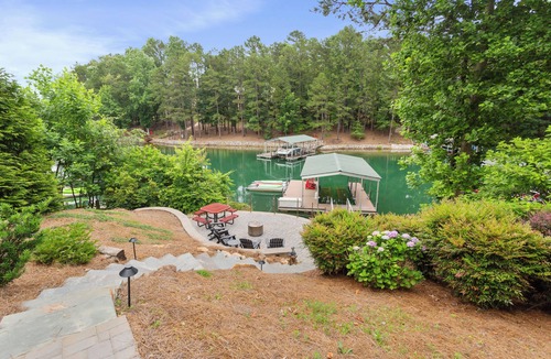 Seneca House | Lakefront Keowee Home w/Dock, 14 Mi to Clemson