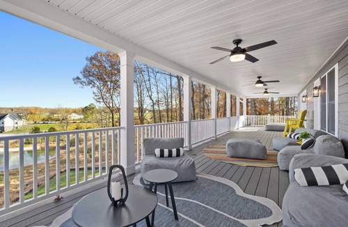 Mineral House | Lakefront Lake Anna - Decks, Views, Hot Tub