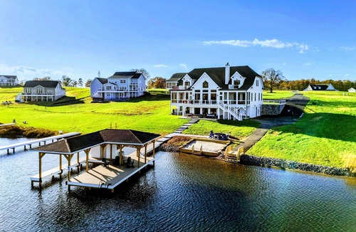 Mineral House | Lakefront Lake Anna, Boat Dock, Deck Views
