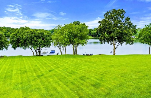 Livingston House | Lakefront @ Lake Anna, Deck, Boat House, Beach