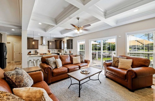 Mineral House | Lakefront Lake Anna, Hot Tub, Pool, Beach