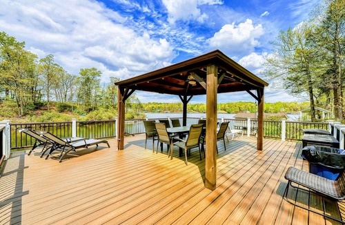 Mineral House | Lakefront Lake Anna Views, Boat Dock, Firepit, Dec