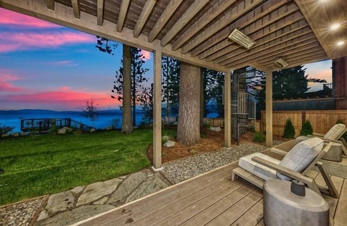 Al Tahoe House | Lakefront Lake Tahoe Luxury Estate LUXEB3