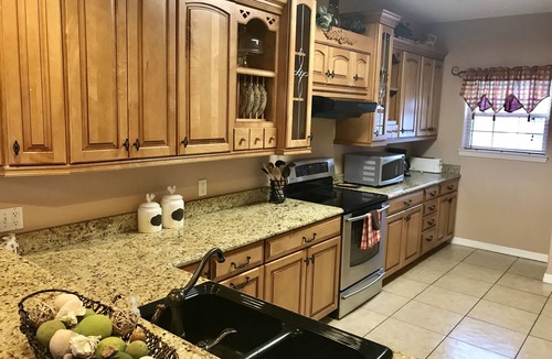 Indian Point Condo | LAKEFRONT, LAKE VIEW CONDO WITH A BOAT SLIP BY HUNTER'S FRIEND RESORT