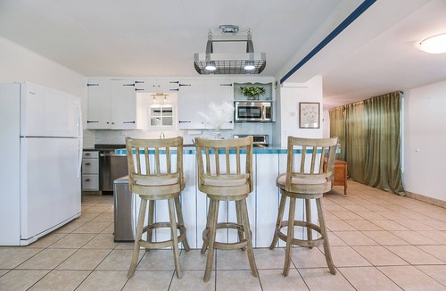 San Angelo House | Lakefront Landing On The KOA