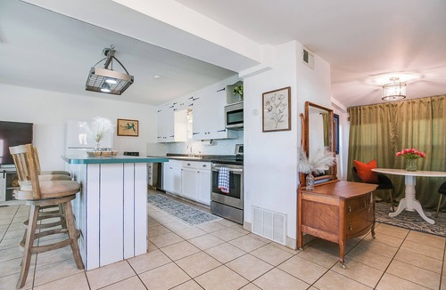San Angelo House | Lakefront Landing On The KOA