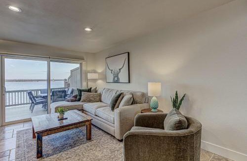 Horseshoe Bay House | Lakefront LBJ Escape - Boat Slip & Sleeps 8