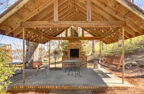 Leesburg House | Lakefront Leesburg Home w/Private Dock & Ramp!