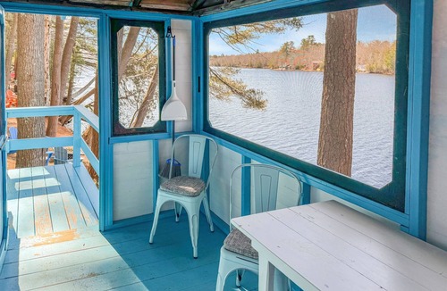 Orland Cabin | Lakefront Lighthouse Tiny Cabin @ Getogether Stays