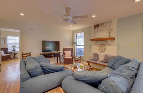 Newell House | Lakefront Lineville Retreat w/Private Dock!
