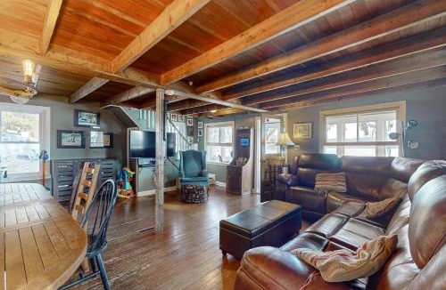 Fair Haven House | Lakefront Living