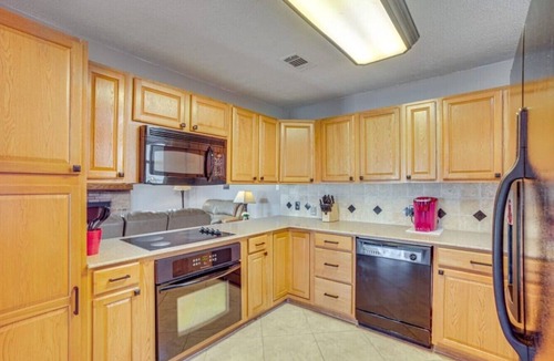 West Livingston House | Lakefront Livingston Retreat w Dock & Fire Pit!