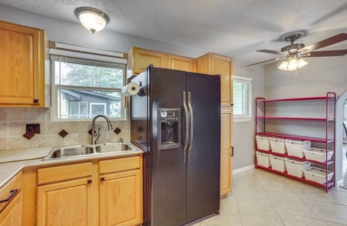 West Livingston House | Lakefront Livingston Retreat w Dock & Fire Pit!