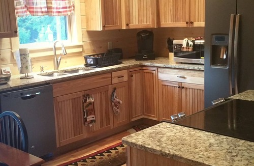 Lincoln Cabin | Lakefront Log Built 2016!