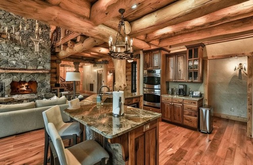 Mayhew House | Lakefront Log Home with Dock, Firepit, Kayaks