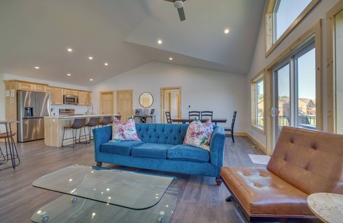 New Lisbon House | Lakefront Luxury - 1 MI to Buckhorn Boat Landing
