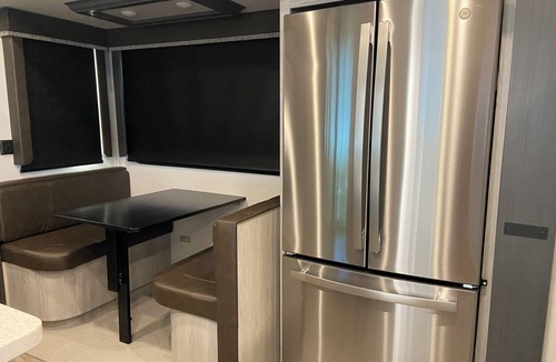 Mayes County House | Lakefront luxury 5th wheel on Lake Hudson. No cleaning fees!