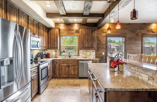 Indian Point House | Lakefront Luxury at WaterMill Cove | Gorgeous Views + Lazy River & Dock | 2 Mi to Silver Dollar City