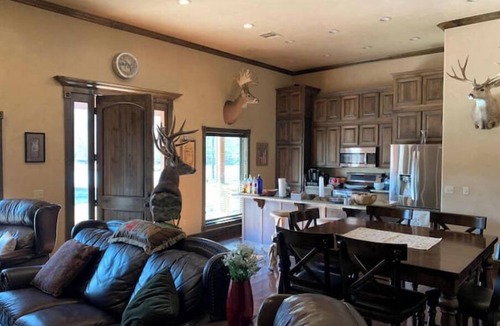 Stilwell Cabin | Lakefront Luxury Camping Amazing Wildlife Preserve