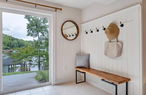 High Point House | Lakefront LUXURY- Deep water cove, lg covered dock, hot tub, kayaks + 2 game rms