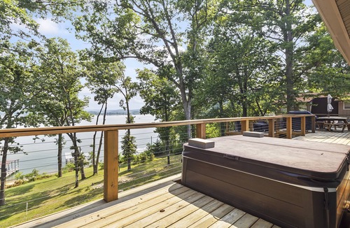 Beaver Shores House | Lakefront Luxury! Direct Water Access, Spa, Fire Pit & Boat Launch-Sleeps 17