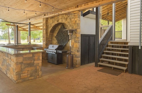 Gilbert House | Lakefront Luxury: Dock, Fire Pit, Game Room and More