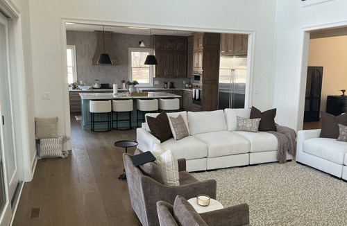 Lake Oconee House | Lakefront Luxury in Reynold's Great Waters