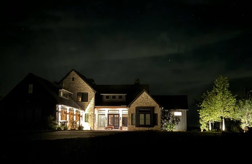 Log Cabin House | Lakefront Luxury on Cedar Creek @ BLACK IRON