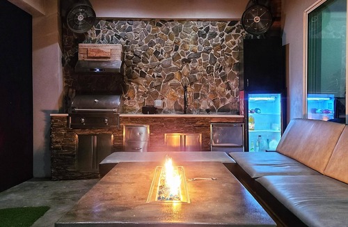 Orlando House | Lakefront Luxury pool 3100sq ft on lake.