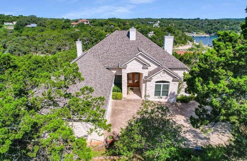 Lodge Acres House | Lakefront Luxury with Boat Dock and Wet Sauna