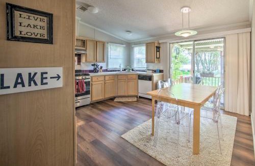 Enchanted Oaks House | Lakefront Mabank Gem w/Sunset Views: Pets Welcome