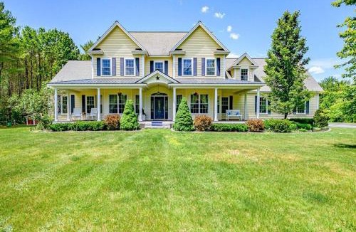 Denmark House | Lakefront Moose Pond Retreat