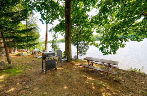 Orland Cabin | Lakefront Moose Tiny Cabin @ Getogether Stays