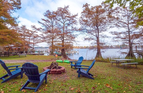 St. Joseph House | Lakefront Netterville Landing Home w/Private Dock