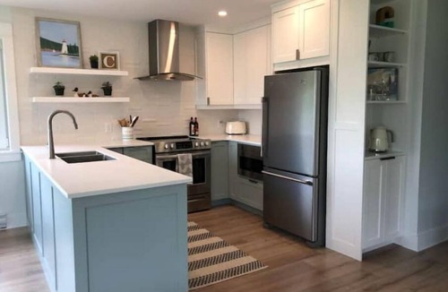 Baddeck Cottage | Lakefront Oasis