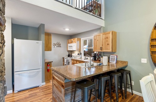 Osage Beach House | Lakefront Oasis in Eldon