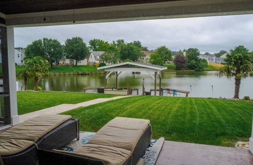 Lynnhaven House | Lakefront Oasis Centrally Located. Elegant, spacious and you're going to love it