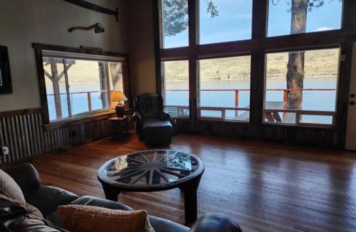 Joseph House | Lakefront on Lake Shore